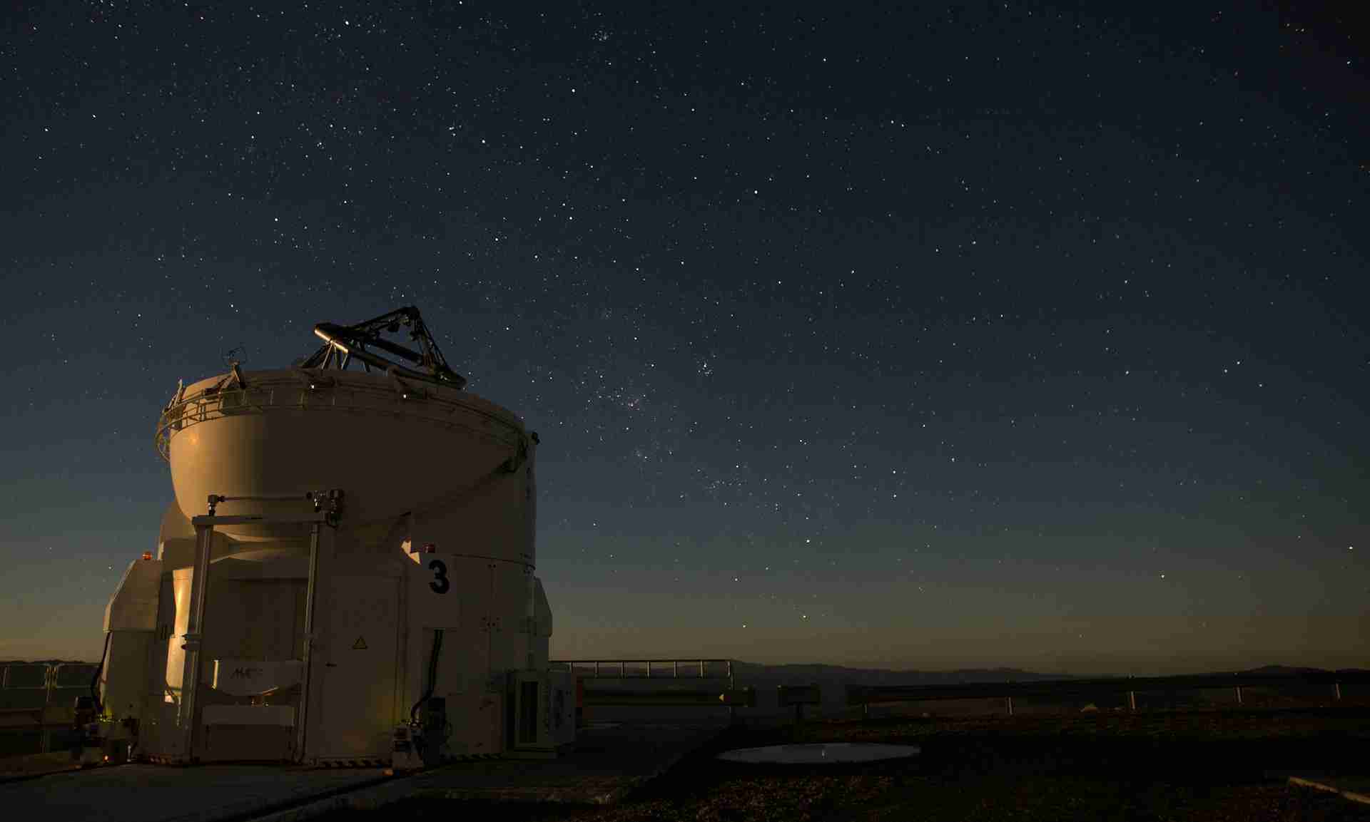 Observatorio Paranal by Claudio Rolli