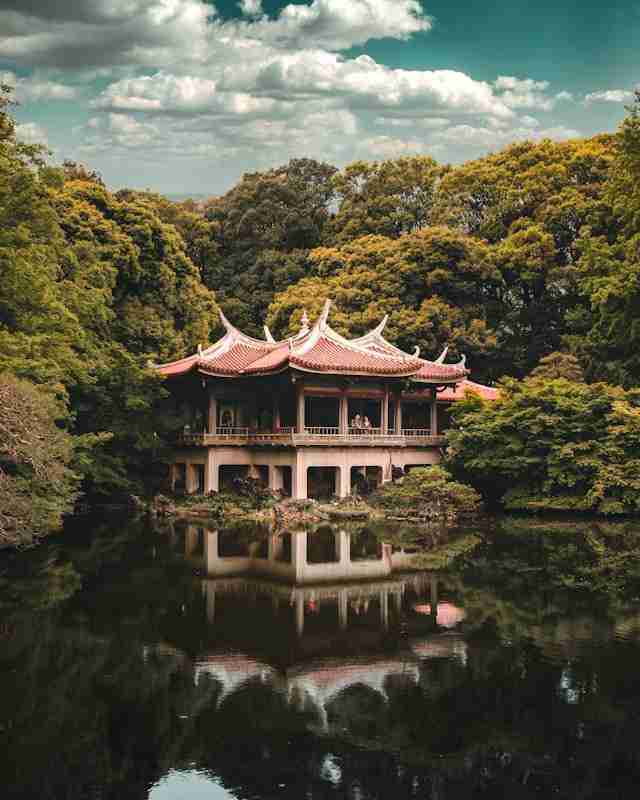 Shinjuku Gyoen National Garden by Sunil Poudel