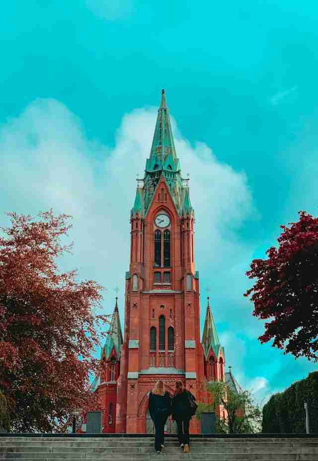 Johanneskirken (St. John’s Church) by Ricardo Cortez