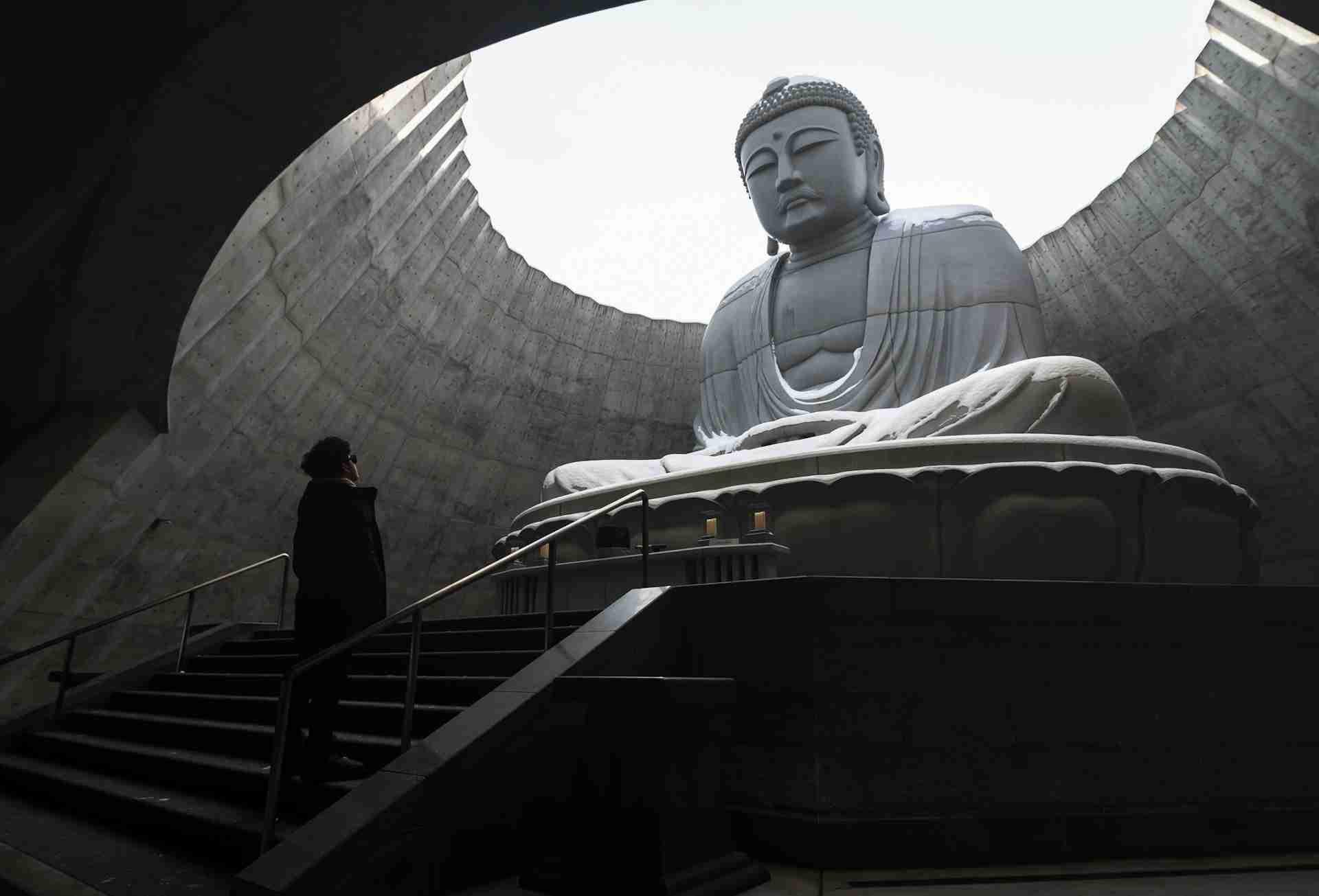 Hill of the Buddha by fish shoto