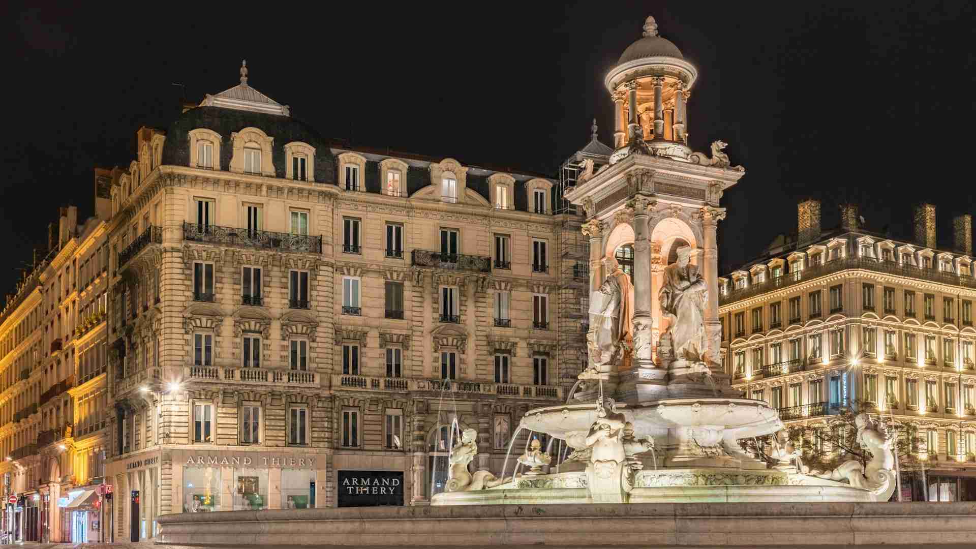 Fontaine des Jacobins by Ludovic Charlet