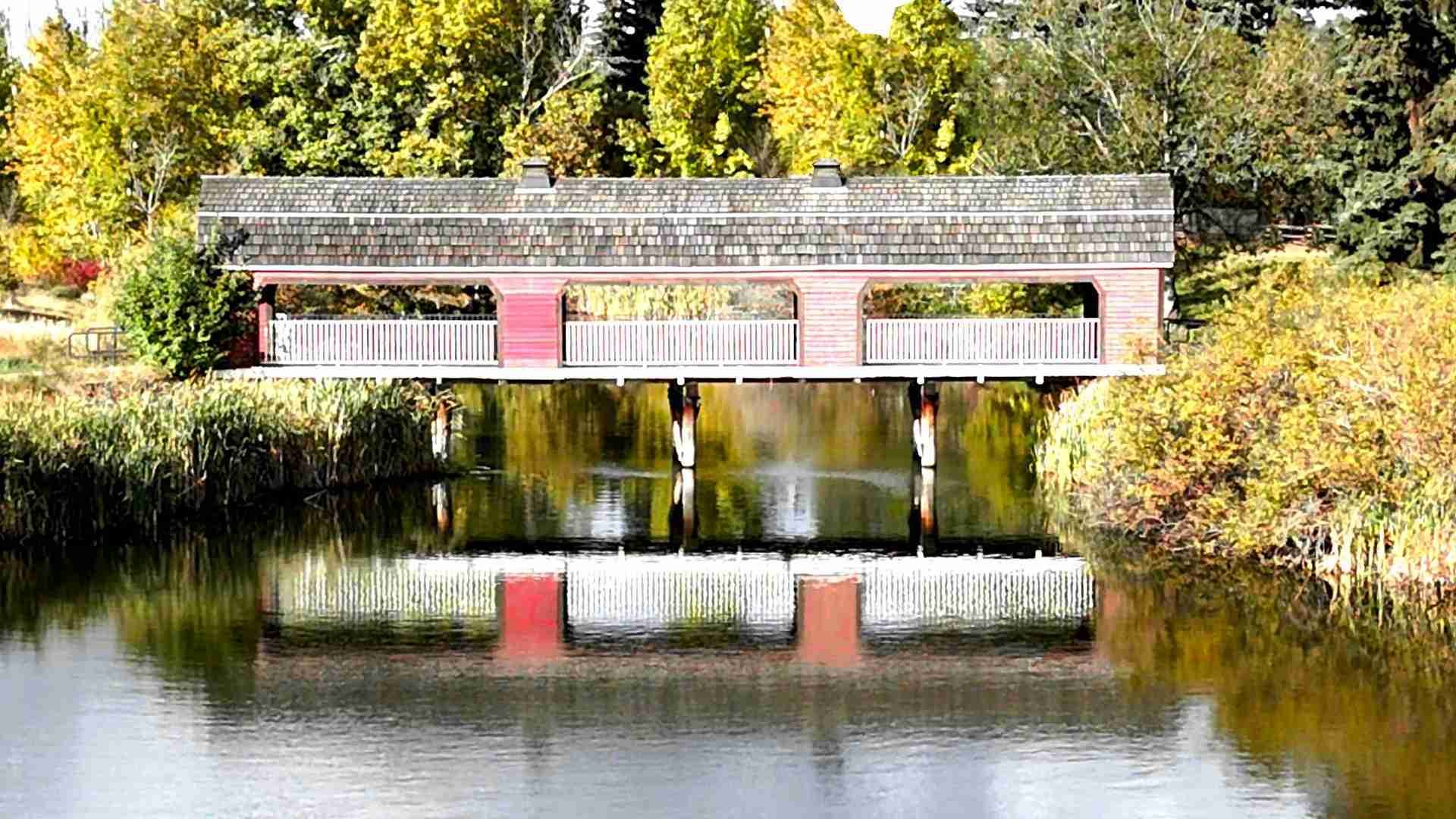 Woodbridge Farms Covered Bridge by Wallace Bentt