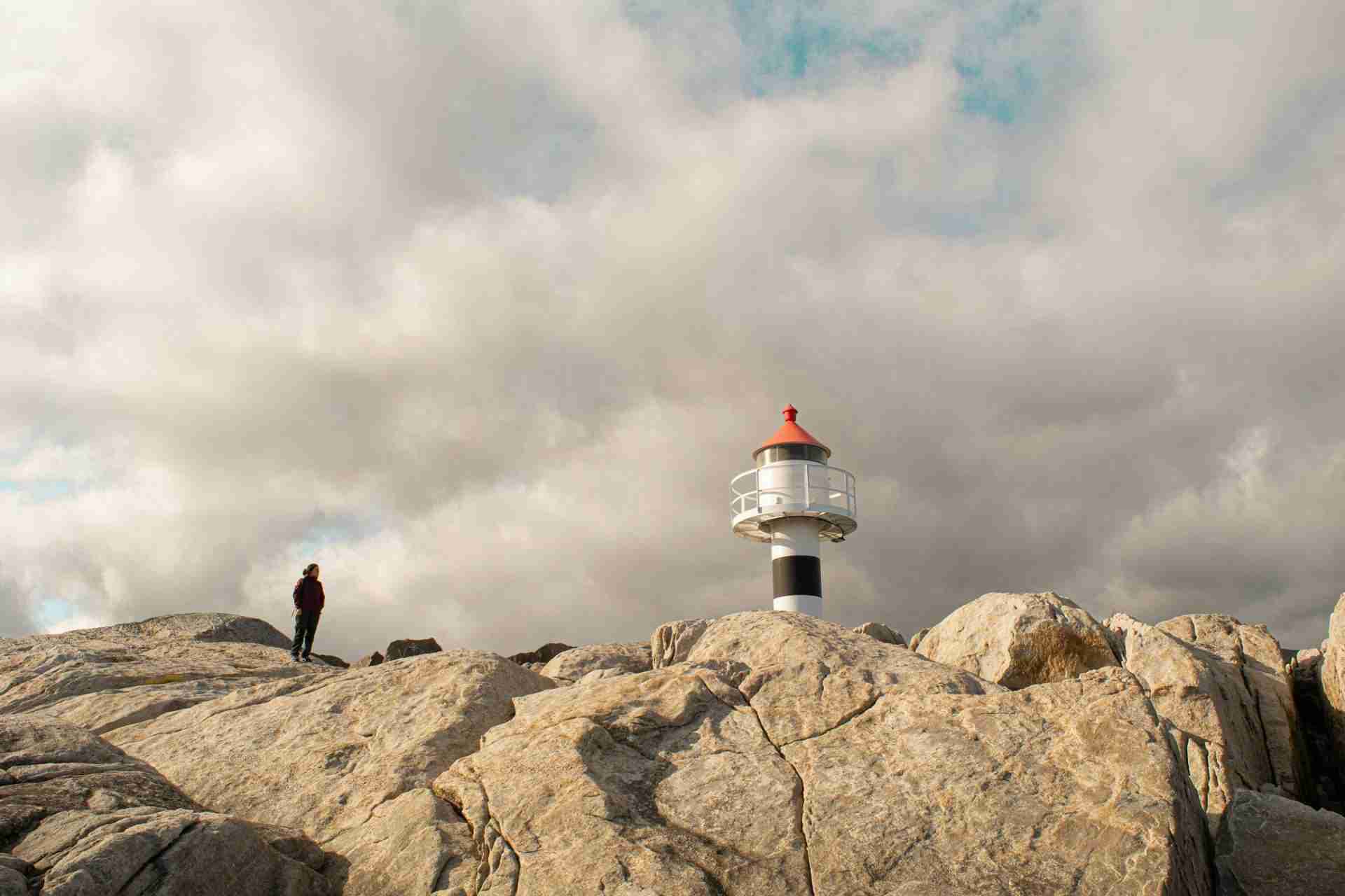 Kabelvåg Breakwater and Lighthouse by Carlos Torres
