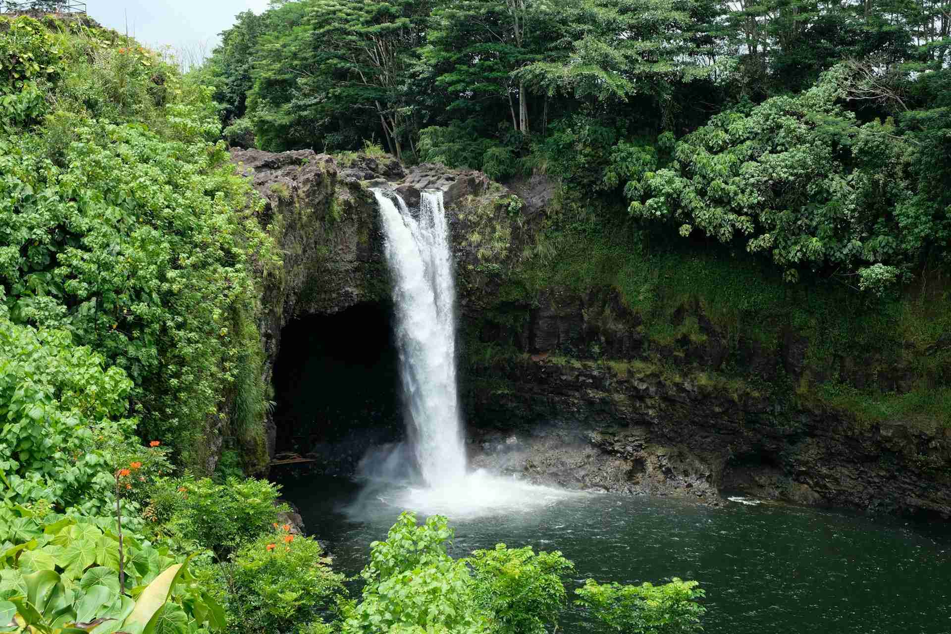 Rainbow Falls by Seth Cottle
