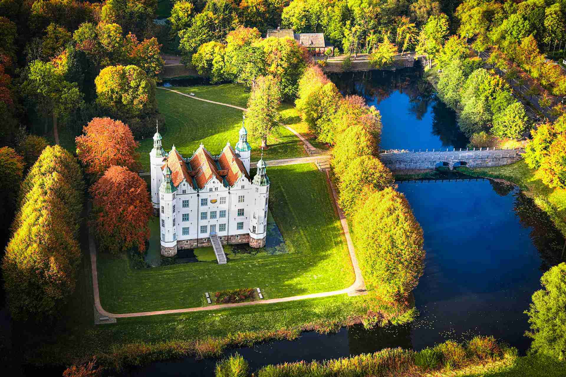 Ahrensburg Palace (Schloss Ahrensburg) by Frank Algermissen