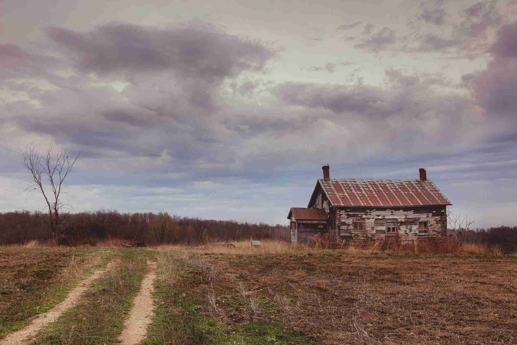 Abandoned Farmstead – Photo by Shawn M. Kent
