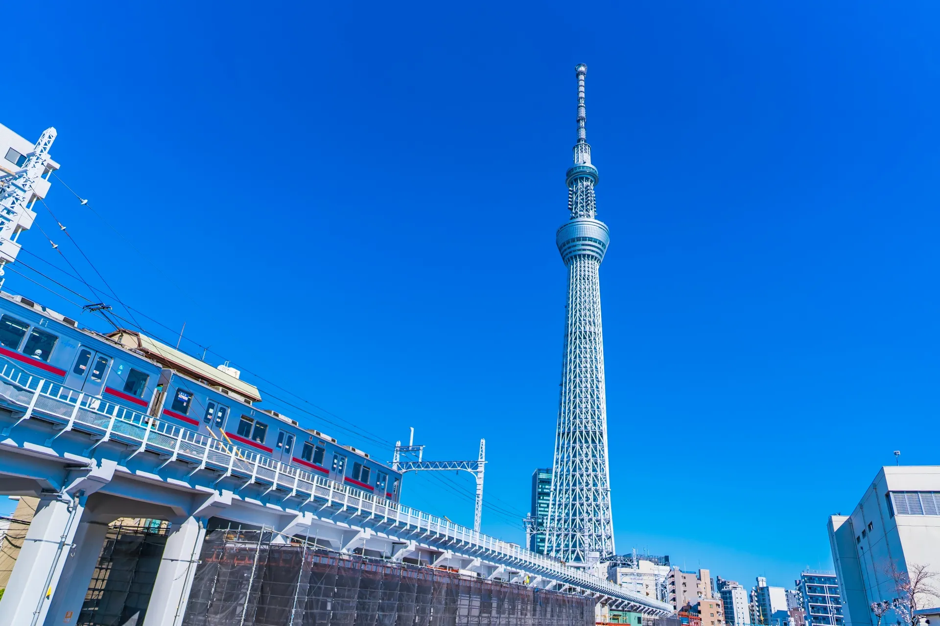 青空とスカイツリー