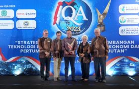Petrokimia Gresik Receives Platinum Award, The Highest Score, At The IGA 2023 For Implementing Bef To Advance Indonesian Agriculture