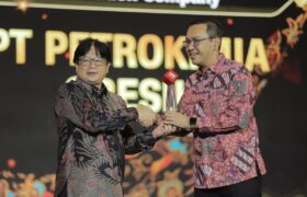 Kembangkan Smart Precision Farming, Petrokimia Gresik Dinobatkan Sebagai "Outstanding Agro-Industri Company"