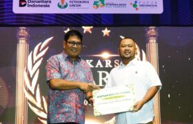 Konsisten Dalam Pengelolaan Lingkungan, Bupati Gresik Apresiasi Petrokimia Gresik Pada Program "Nawakarsa Award Pesona Gresik 2025"