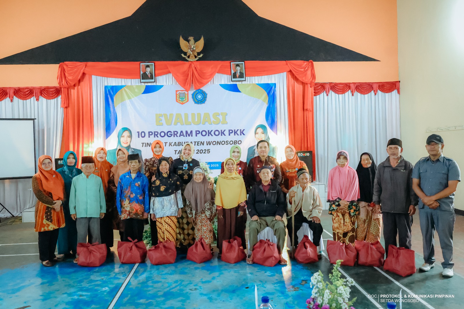 Evaluasi 10 Program PKK