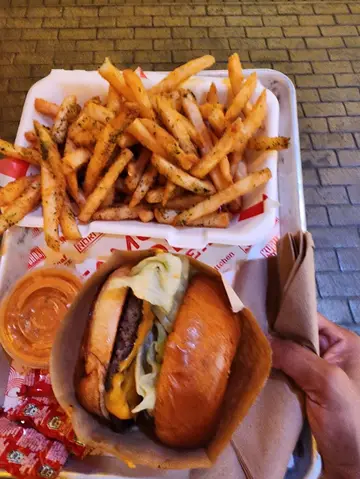 Burger Barn