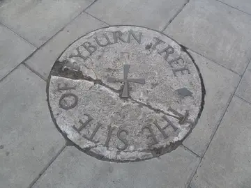 Site of Tyburn Tree plaque