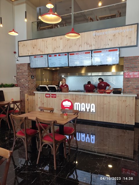 Maya Pide & Lahmacun