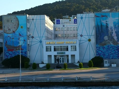 Deniz Lisesi Heybeliada