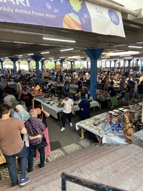 Feriköy Antika Pazarı