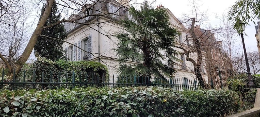 Allée des Brouillards