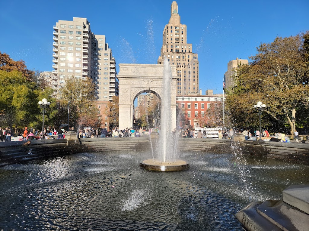 Washington Square Park