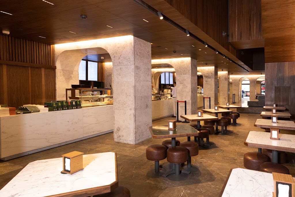 Karaköy Güllüoğlu - Nadir Güllü