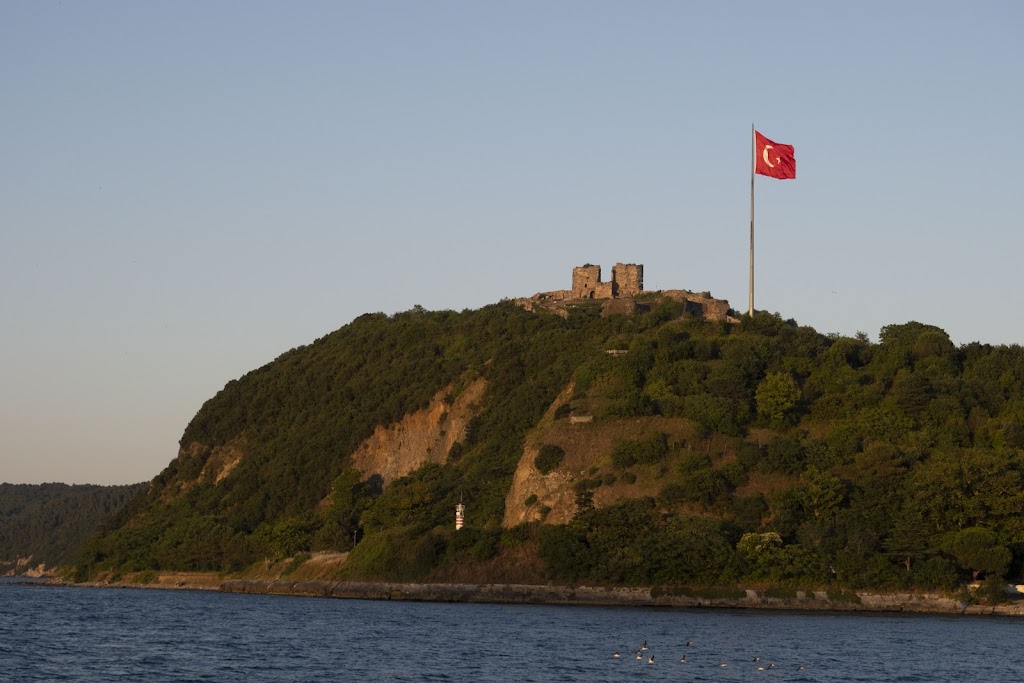 Yoros Castle