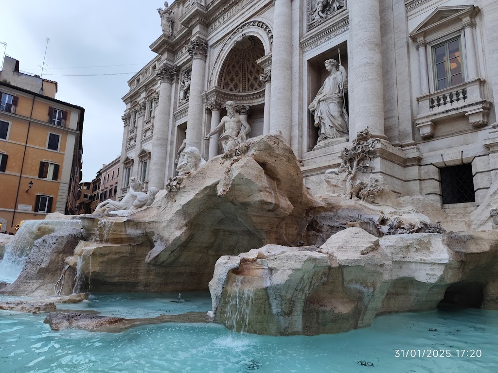 Trevi Fountain