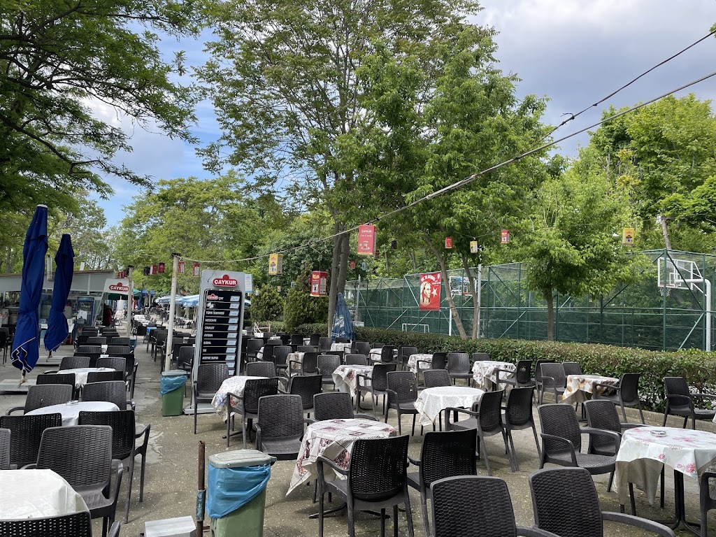 Moda Aile Çay Bahçesi