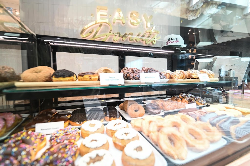 Proper Eats Food Hall