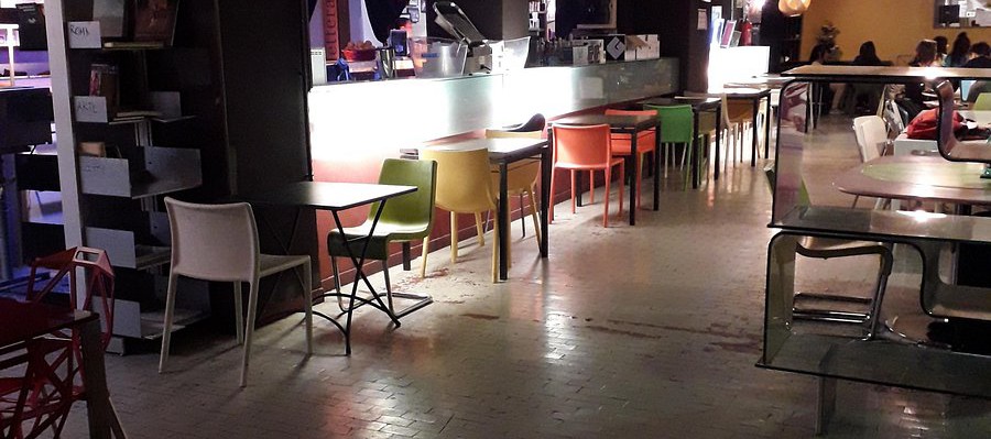 Immagine di copertina per Caffè Letterario