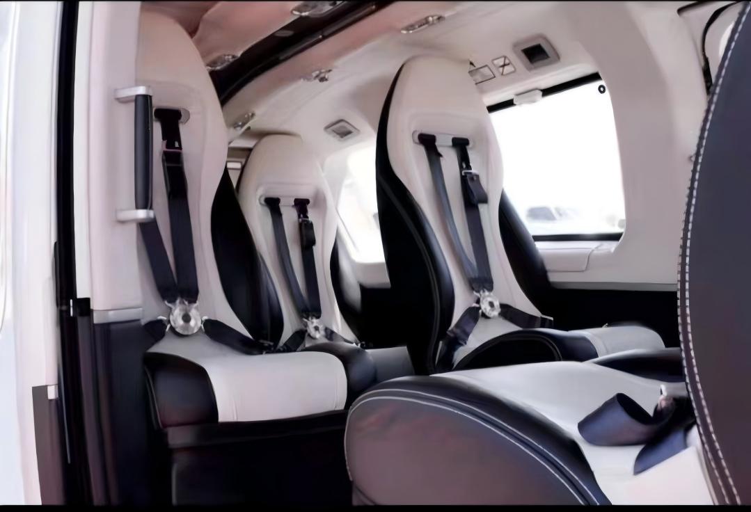 2016 Airbus Helicopters H-145, photo 4