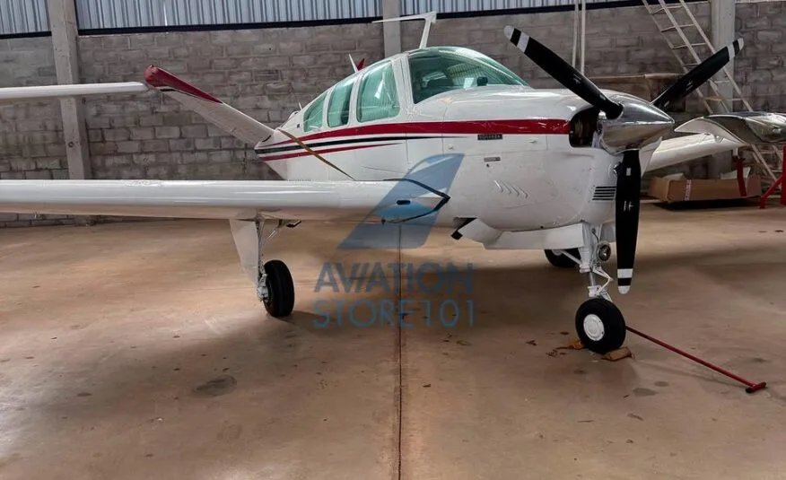 1974 Beechcraft Bonanza V35B photo 2