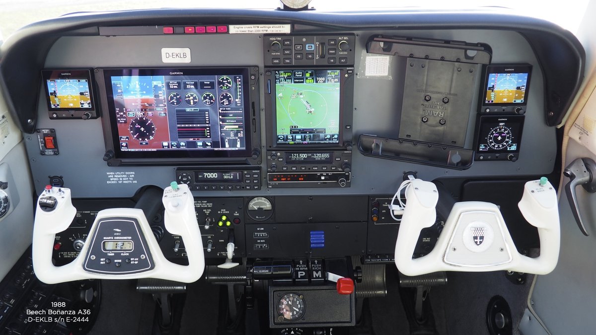 1988 Beech Bonanza A36 photo 6