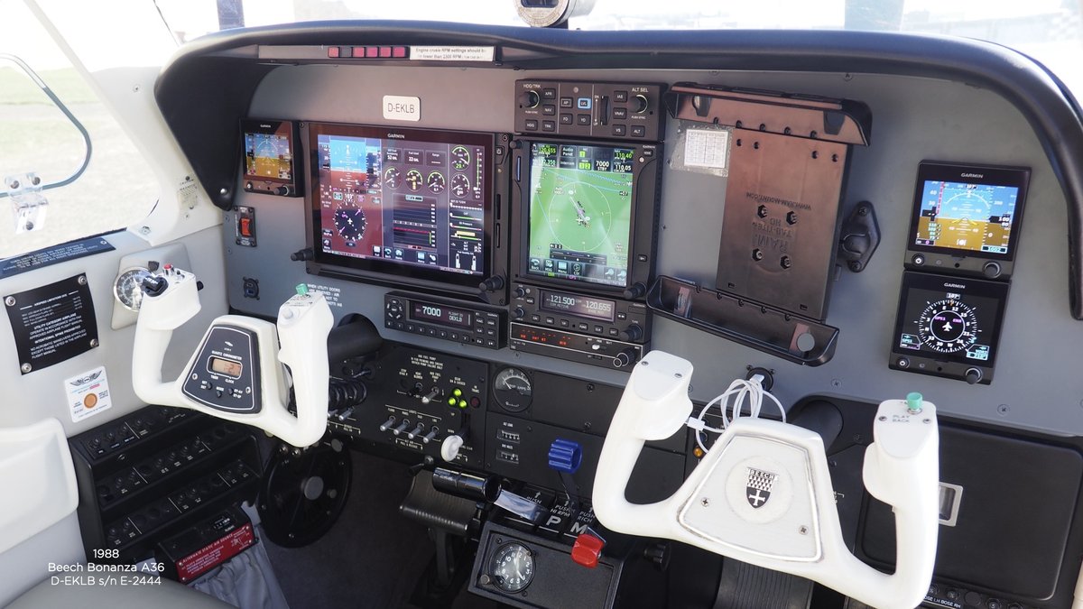 1988 Beech Bonanza A36 photo 8