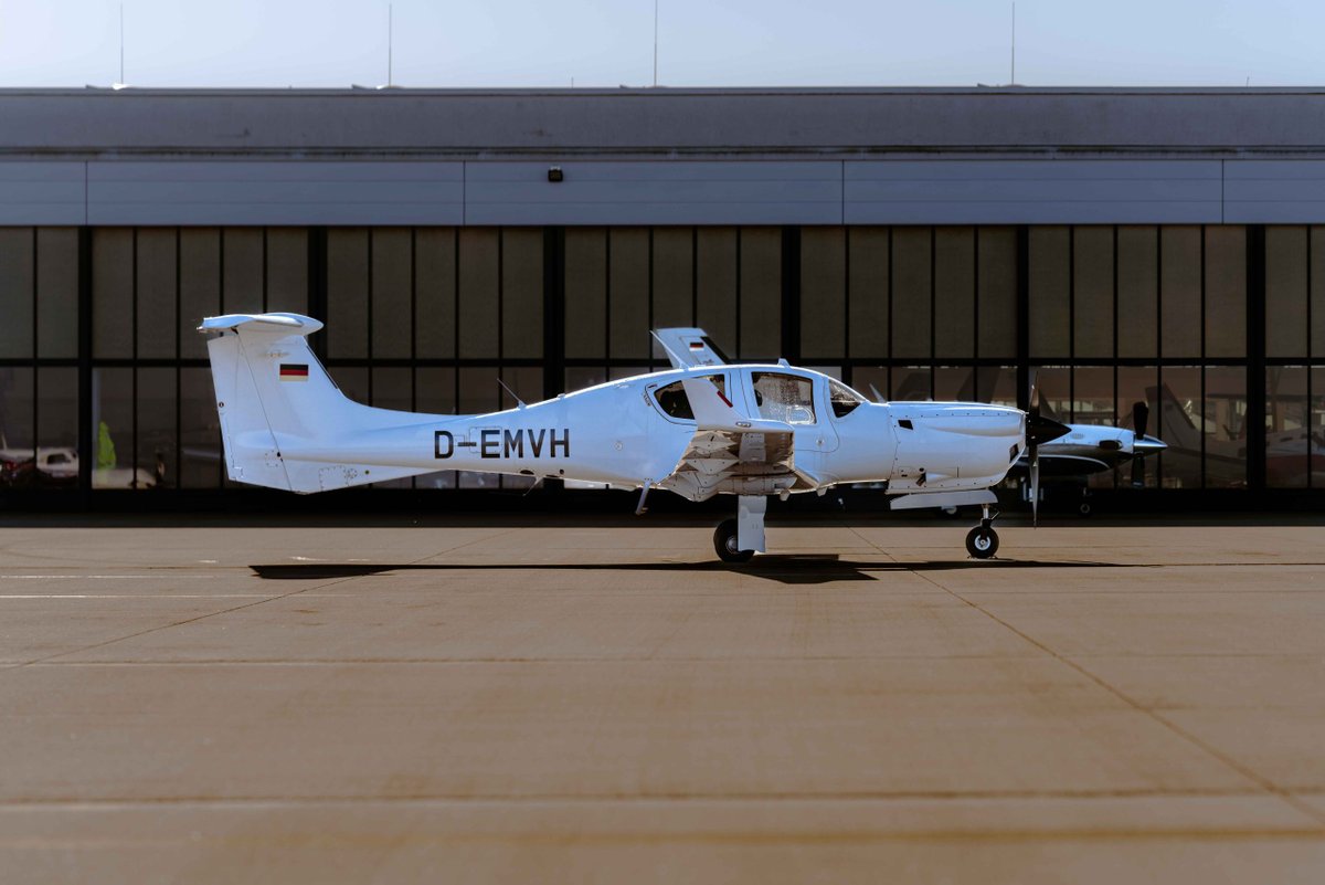 2022 Diamond DA50 RG photo 2