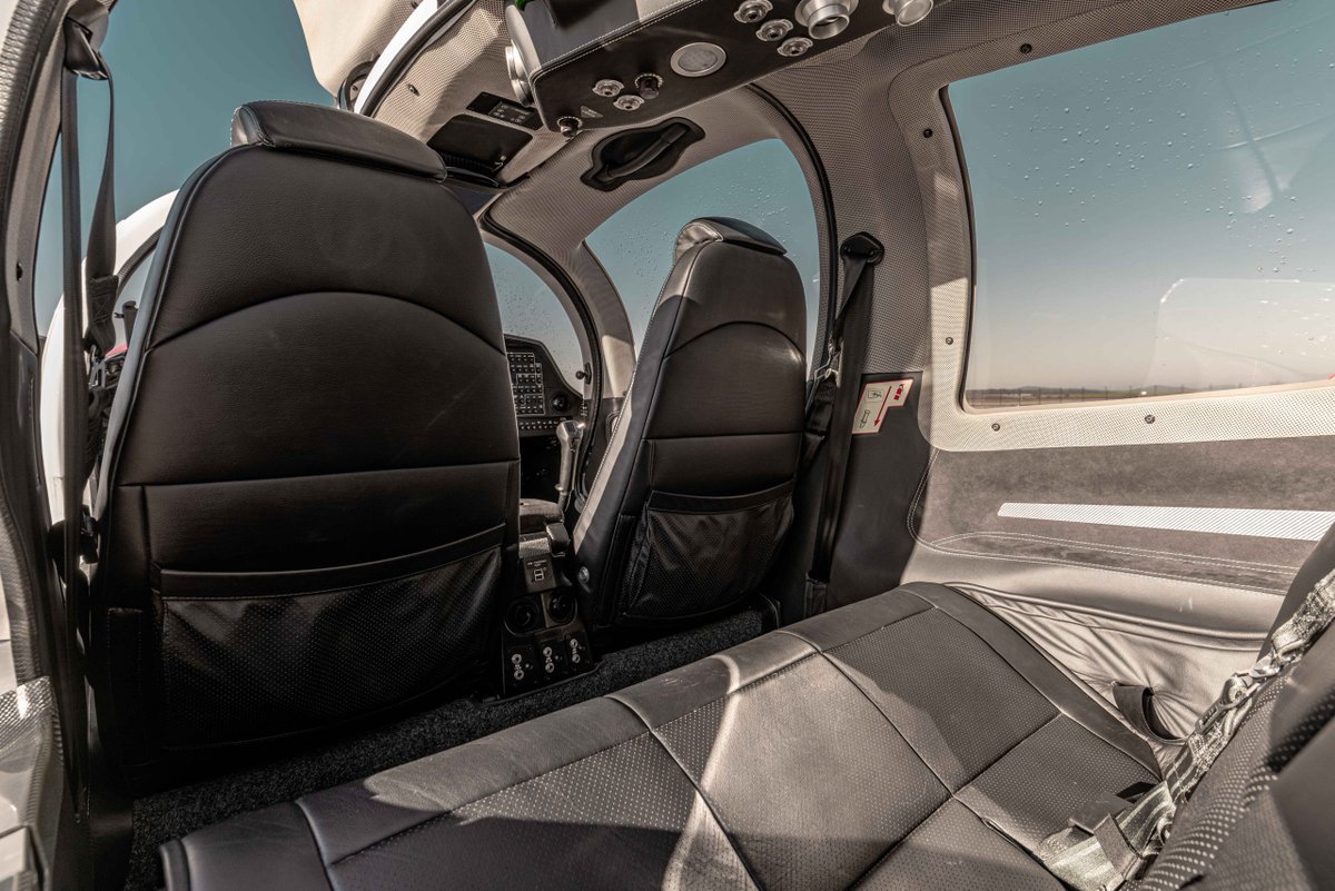 2022 Diamond DA50 RG photo 7