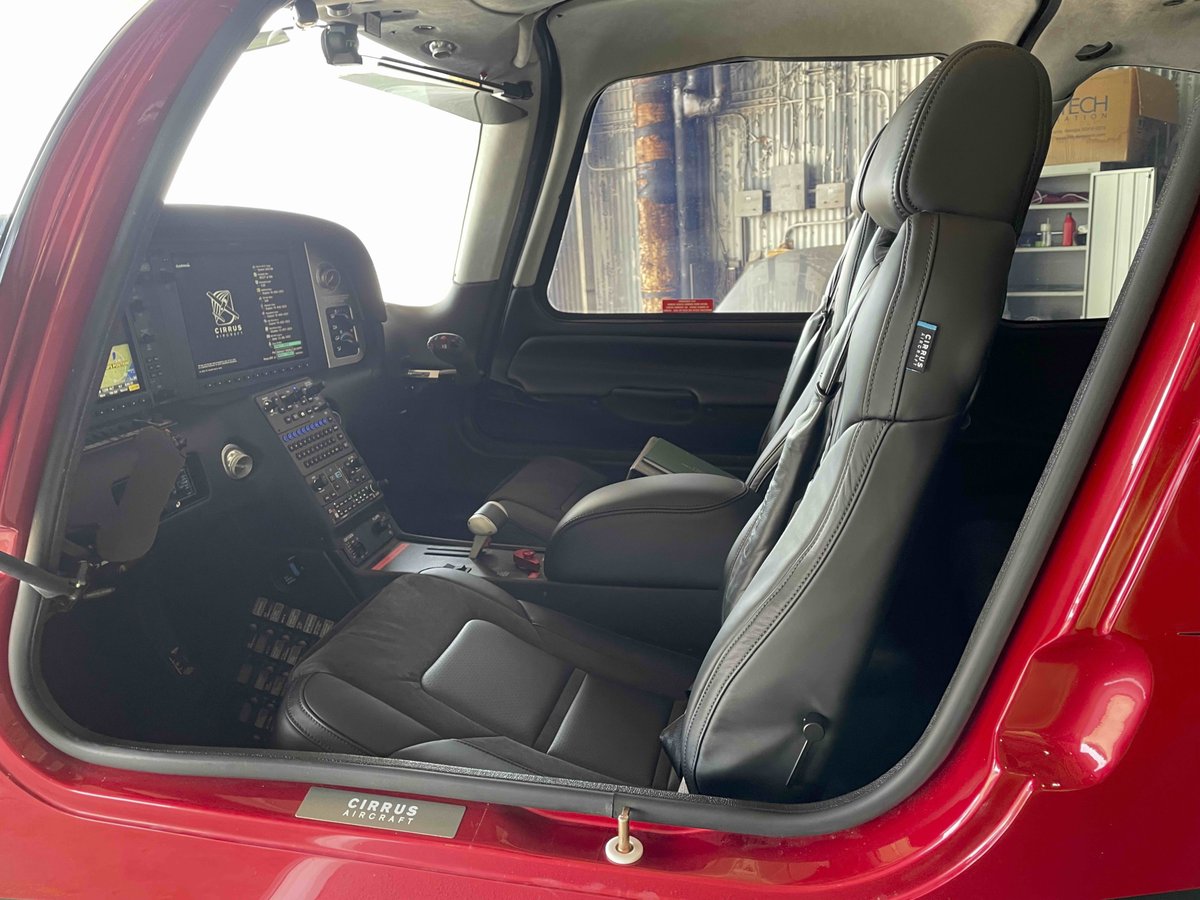 2023 Cirrus SR22T G6 GTS photo 5
