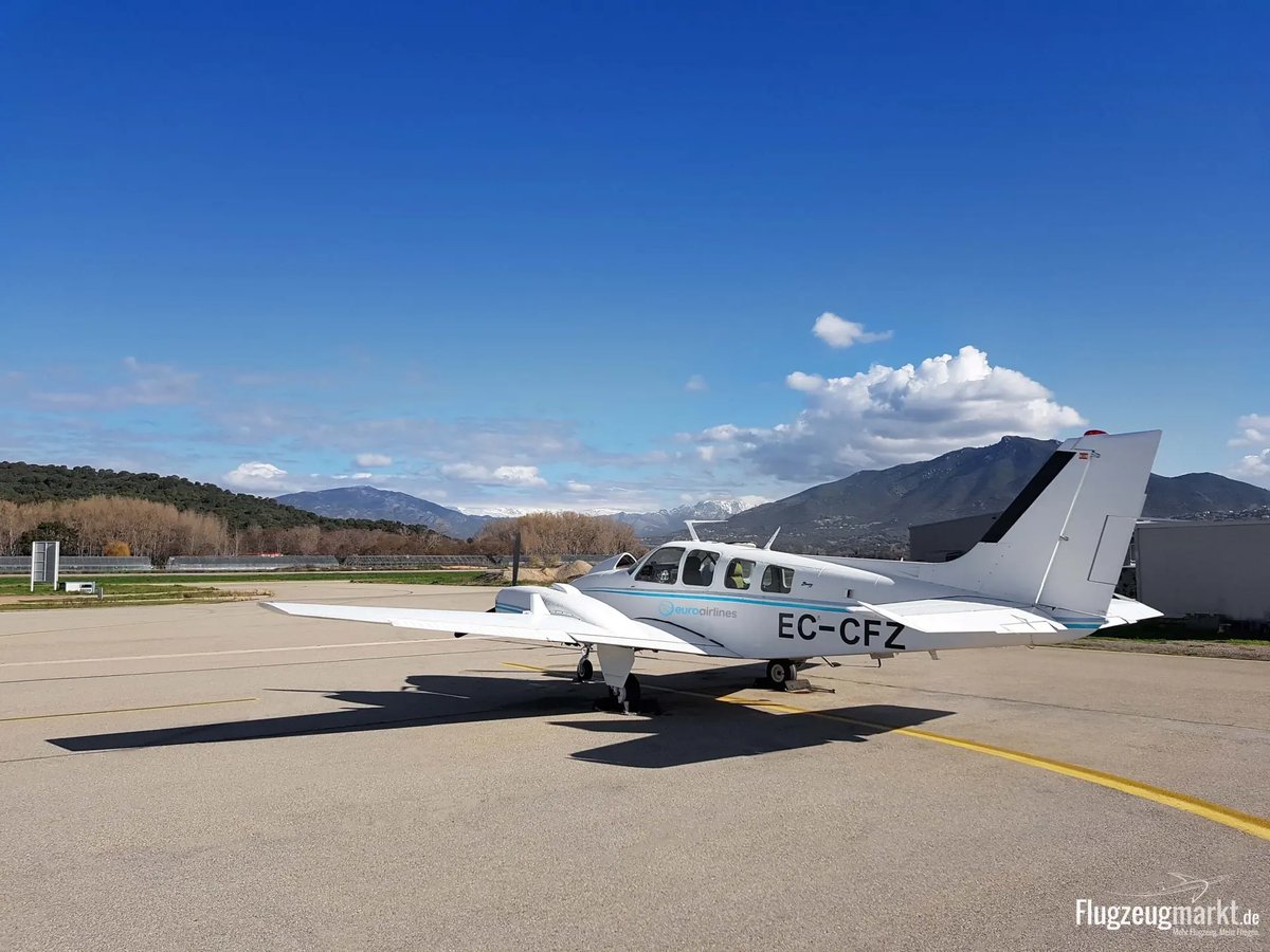 1973 Beechcraft 58 Baron photo 8