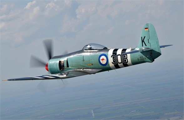 1947 Hawker Sea Fury FB MK.11 photo 3