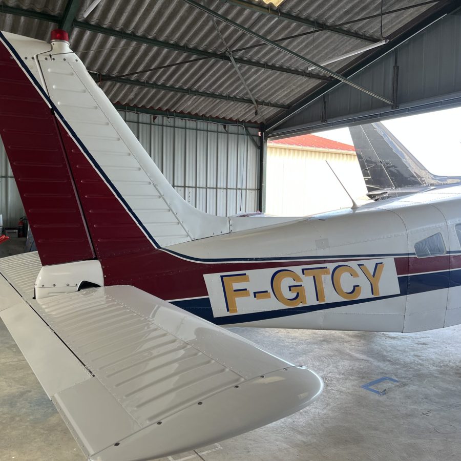 1977 Piper PA-32-260 photo 6