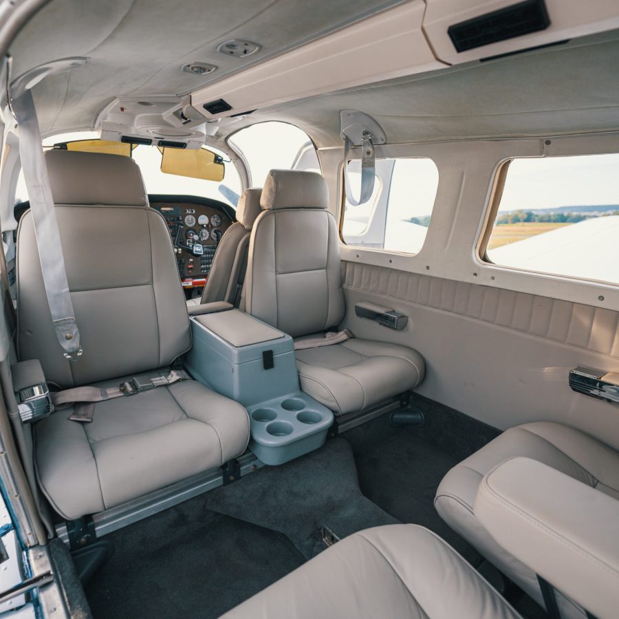 2022 Diamond DA40 photo 4