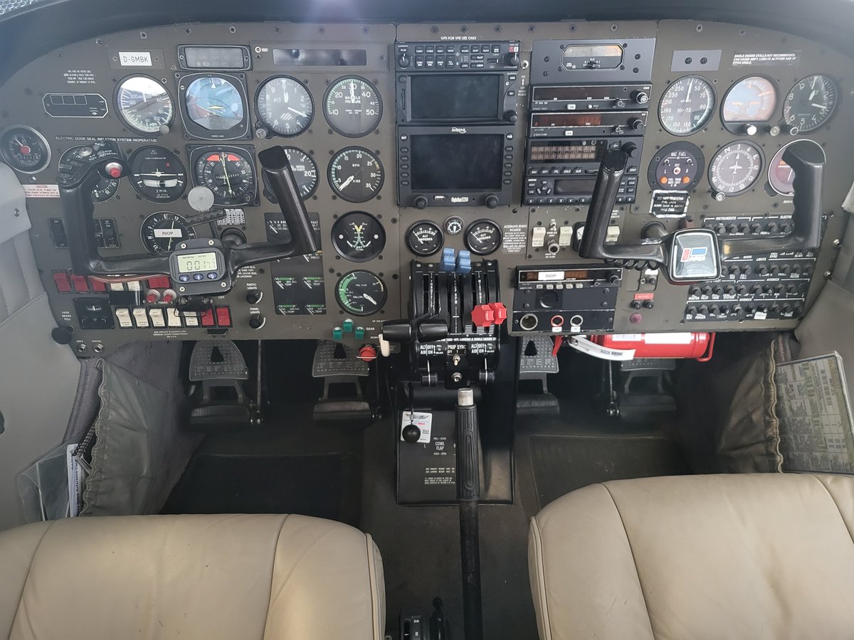 2022 Diamond DA40 photo 7