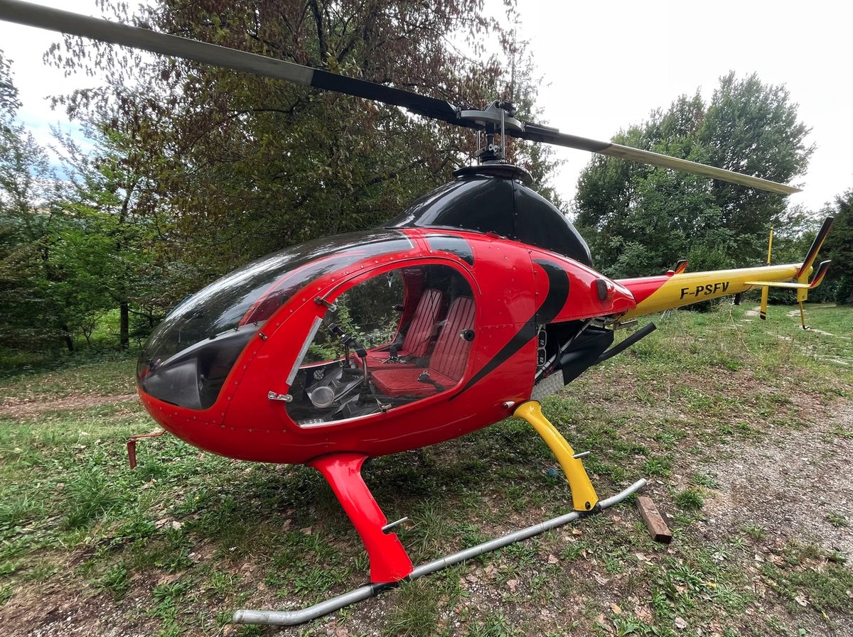 2011 Rotorway 162 Exec photo 1