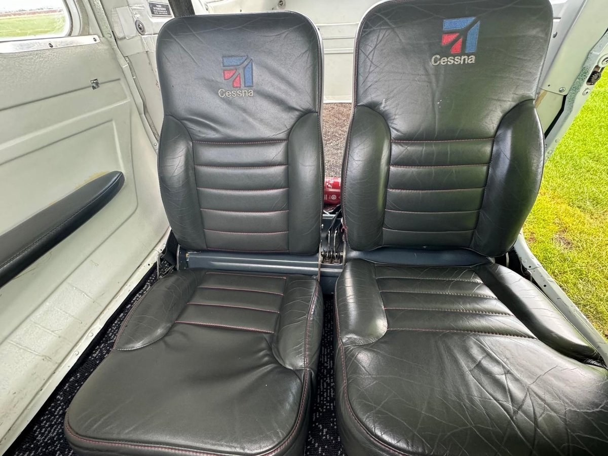 1979 Cessna C152 photo 5