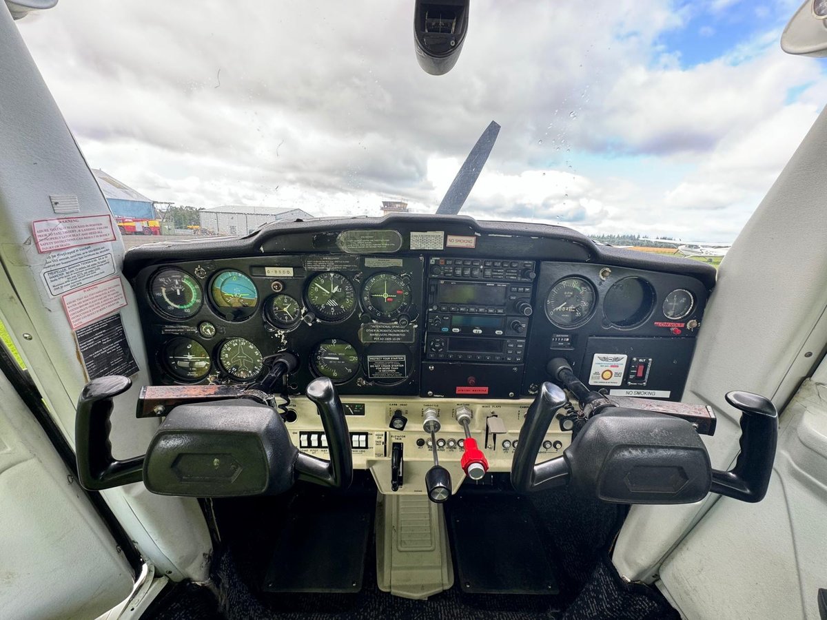 1979 Cessna C152 photo 8