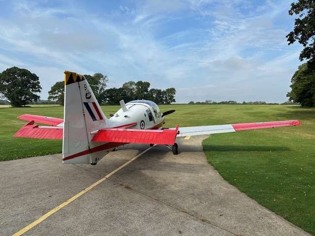 1974 Scottish Aviation Bulldog Series 120 model 121 photo 3