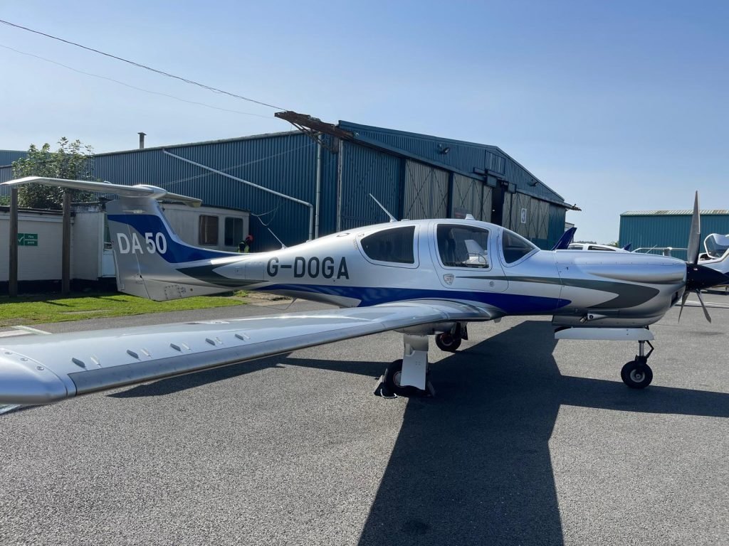 2021 Diamond DA50 photo 2