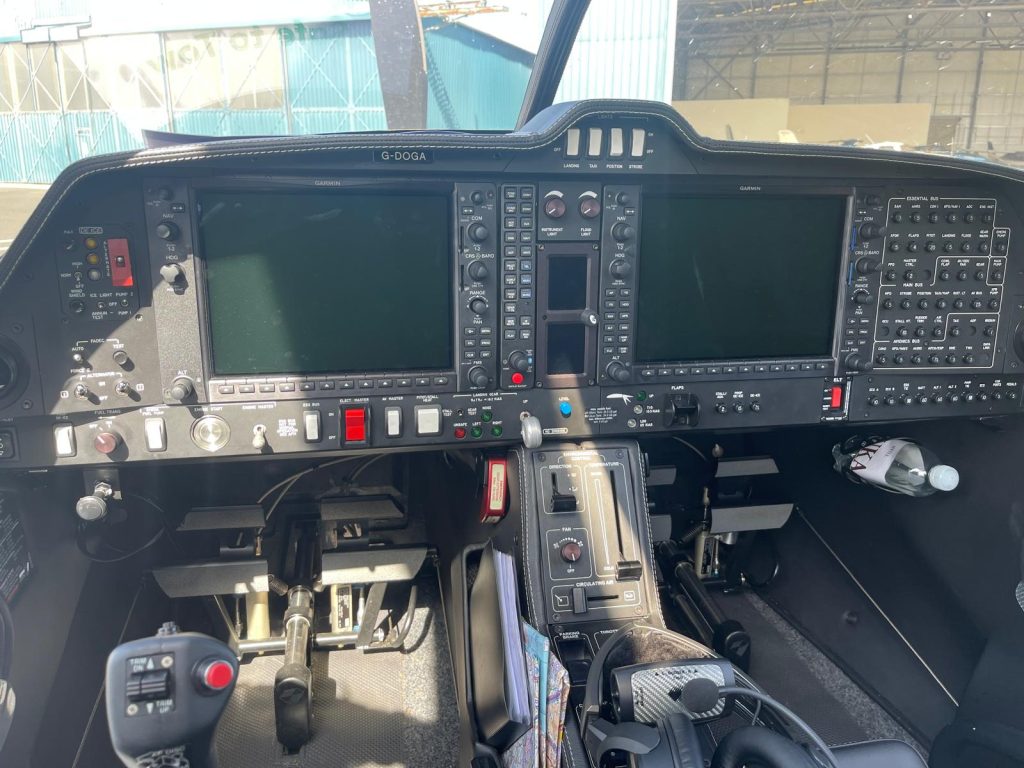 2021 Diamond DA50 photo 3