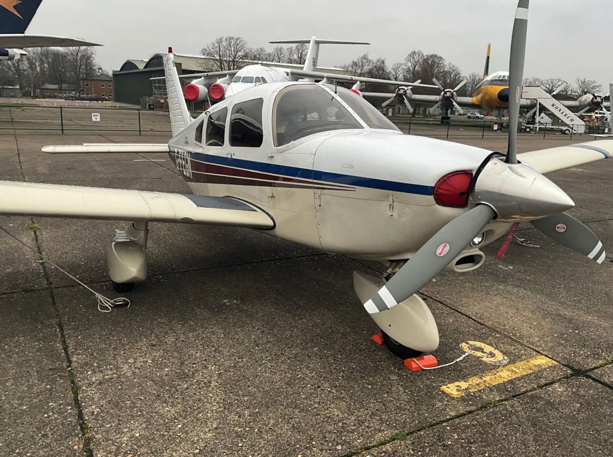 1984 Piper PA28-236 Dakota photo 7