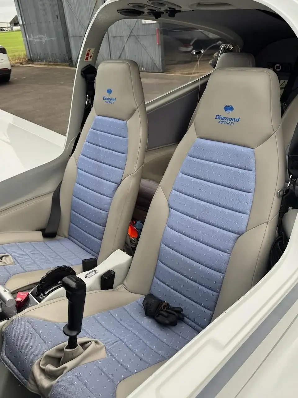 2002 Diamond DA40 – TDI photo 1