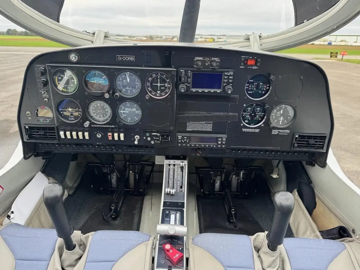 2002 Diamond DA40 – TDI photo 8