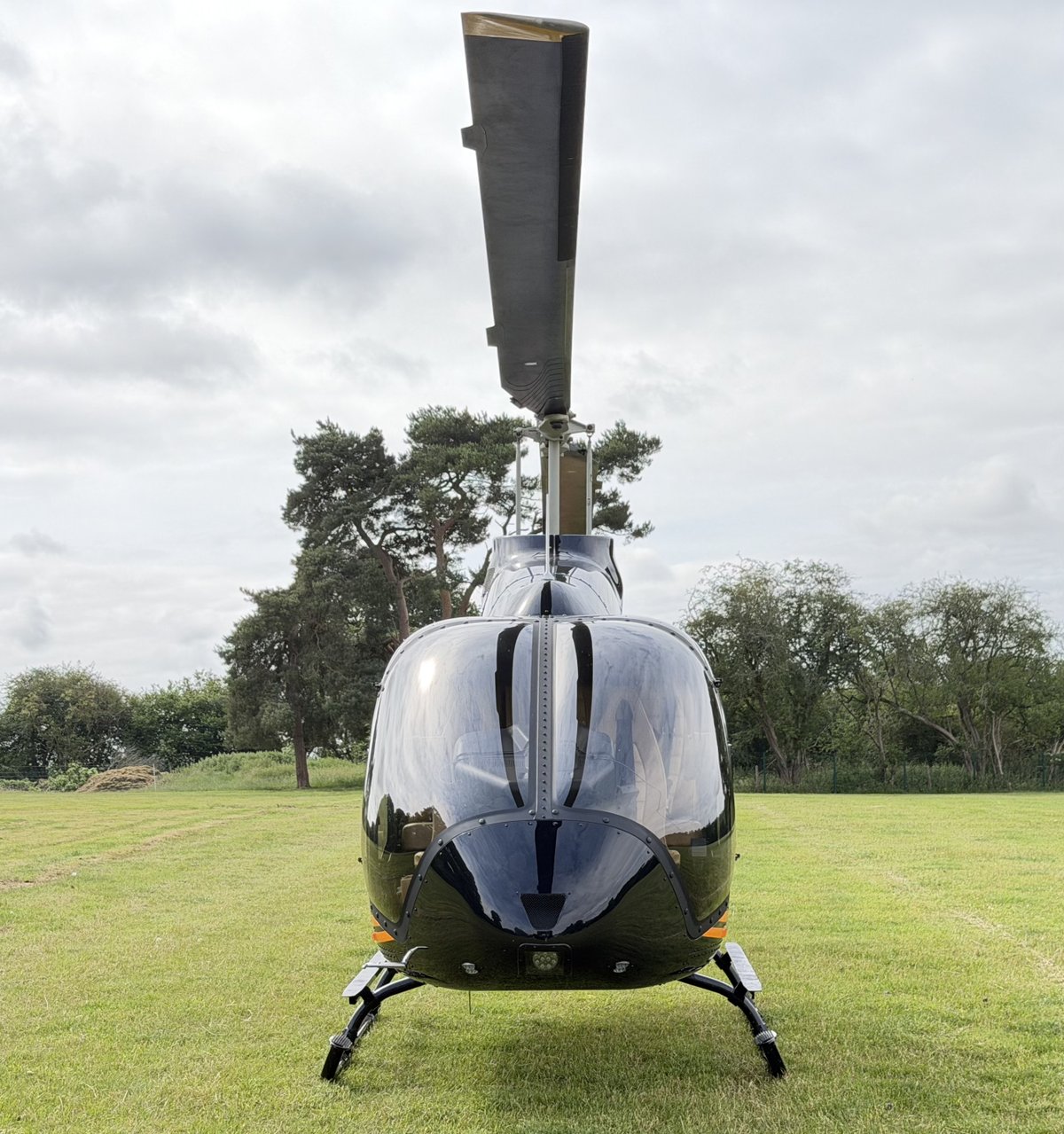 2025 Bell 505 Jet Ranger X photo 2